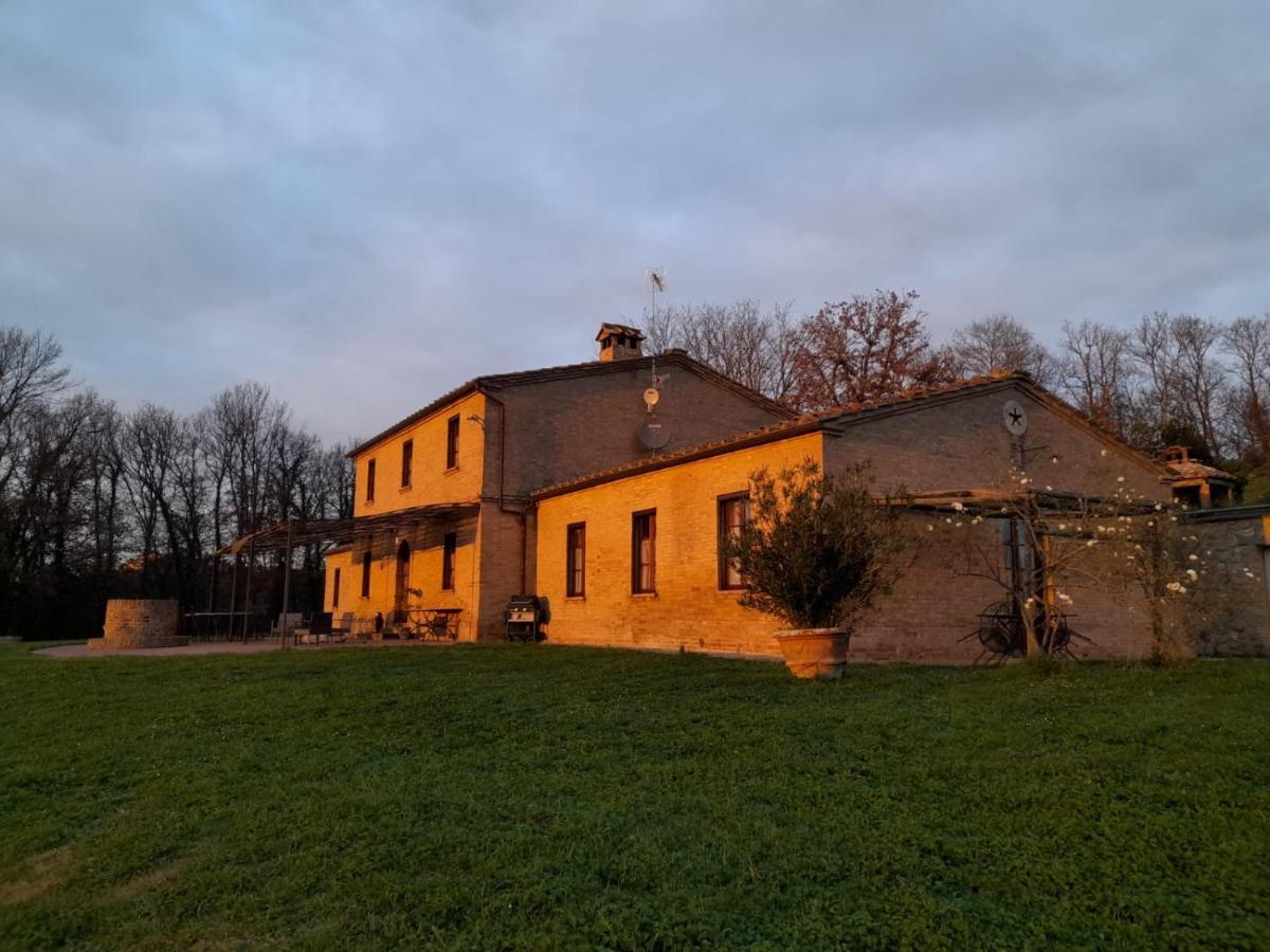 Podere Sant'Antonio Buonconvento Exterior photo